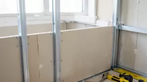 Budowa ścianki działowej z karton gipsu