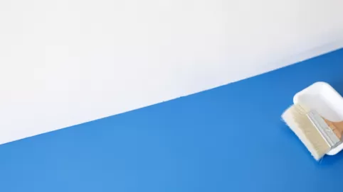 Jak odciąć sufit od ściany bez taśmy